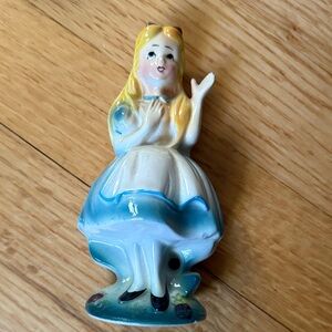 Walt Disney Productions Vintage 1960 Alice In Wonderland Porcelain Figurine